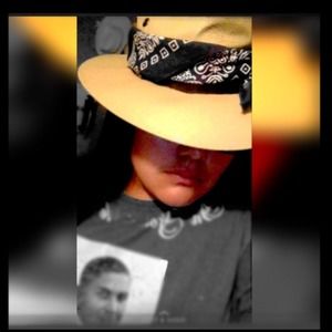 Meet your Posher, Marta